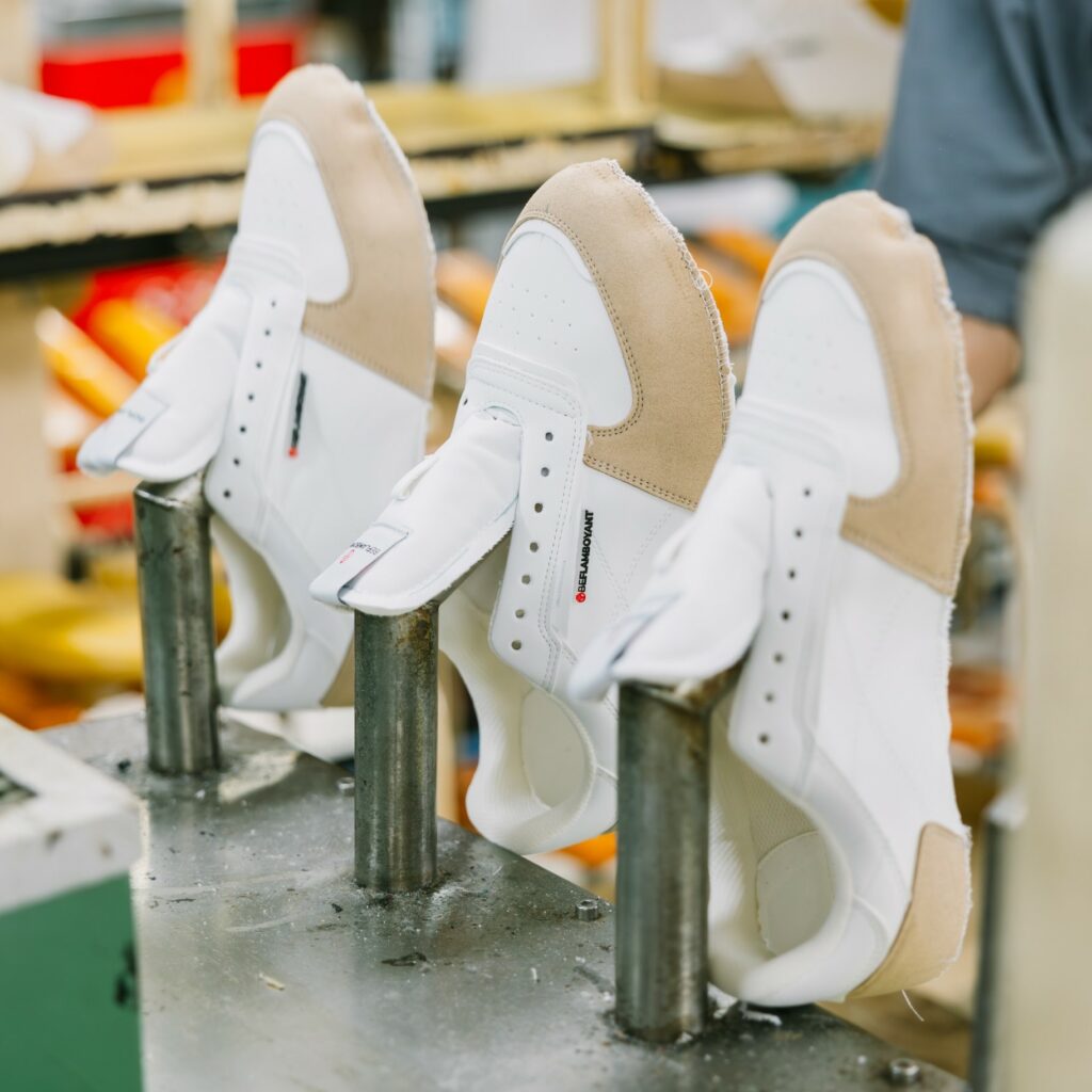Fabricación de zapatos veganos de Beflamboyant