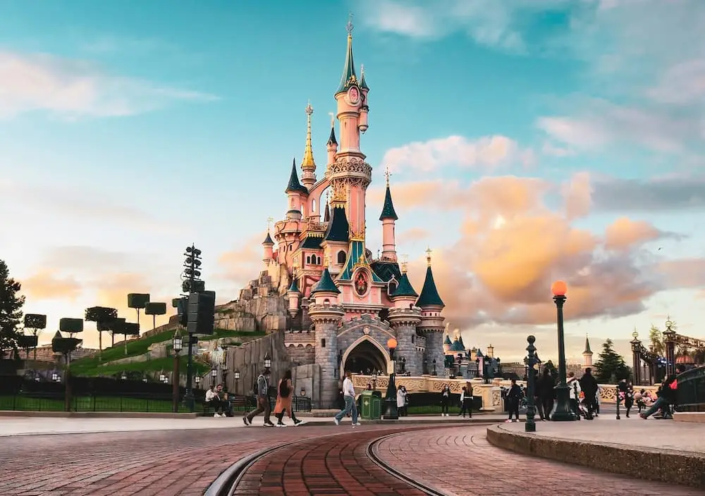 Viaja a Disneyland París gratis con Meritene